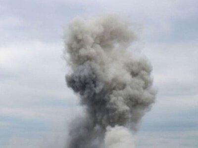 У Луцьку після російської атаки горять склади