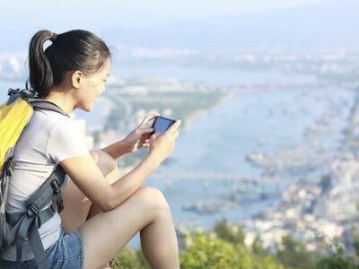 Святковий реліз: Sense Bank представив гру «Подорож Україною» для всієї родини