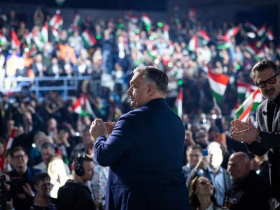 Орбан залякує угорців війною з рф у разі поразки його партії на виборах
