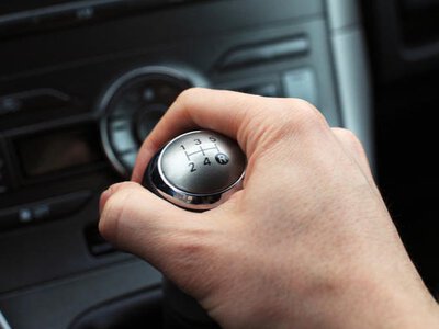 Чому механіка досі популярна в Європі, а американці давно обрали автомат