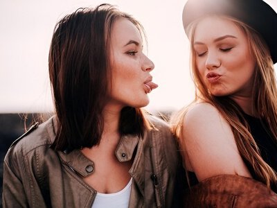 Милі слова, отруйні наміри: 7 фраз, після яких слід тікати