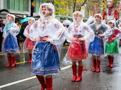  Українська молодь долучилася до різдвяного параду в Манчестері 