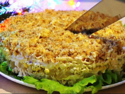 Господині масово шукають цей рецепт: салат Дамський каприз - справжня гастро-спокуса