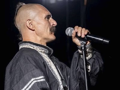 Артист KOZAK SIROMAHA зібрав понад 300 тисяч доларів для армії під час туру в США