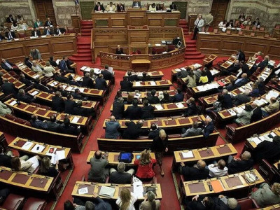 Британія призупинила ідею використати заморожені активи РФ для України