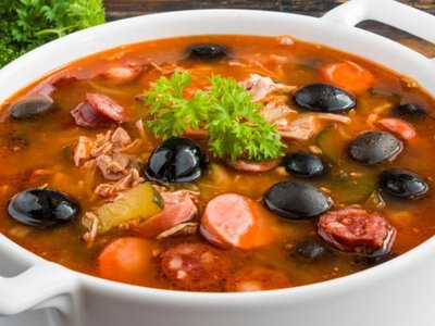 Як приготувати найсмачнішу солянку: покрокова інструкція