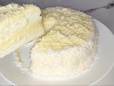 Торт Білий ангел із доступних інгредієнтів. Легке приготування та дивовижний смак