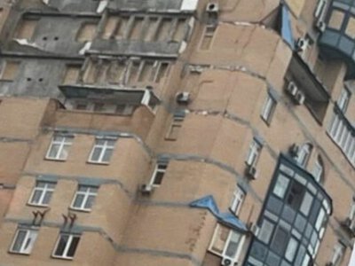 У Києві мешканці будинку на Палладіна вже півтора місяця живуть без опалення та води після удару дрона