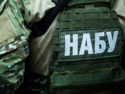 НАБУ і САП викрили злочинну групу, до складу якої входили чинні нардепи