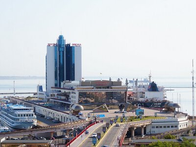 На ремонт естакади в одеському порту докинули 300 мільйонів