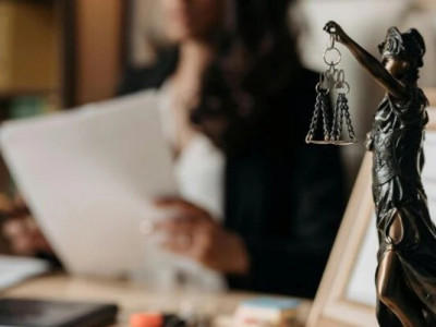 У Хмельницькому учениця 11 класу шпигувала для РФ: школярка отримала умовний термін