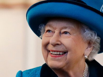 Колишній дворецький королеви Єлизавети II розповів, як вона купувала різдвяні подарунки своїм родичам