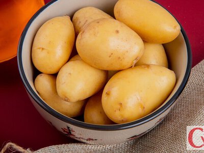 Одна ложка у воду — і картопля звариться швидше та стане смачнішою