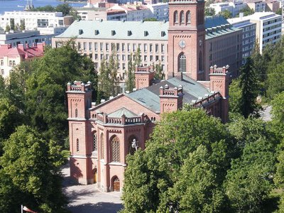 Як шукати житло за кордоном, якщо немає знайомих