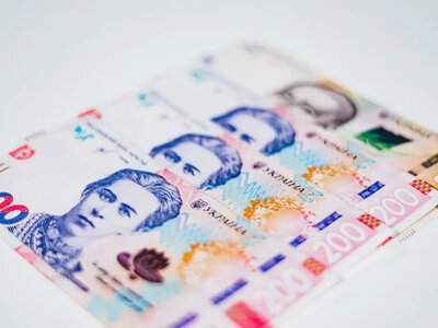 З 1 січня зарплати суттєво зростуть: кому нараховуватимуть у 2,5 раза більше
