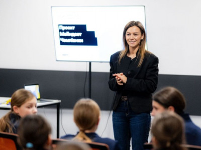 Формула чемпіонок: що готують для майбутніх зірок WU-15