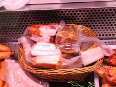 Новорічний стіл: що купували українці напередодні свят