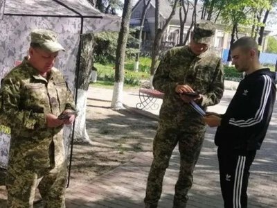 ТЦК підуть з вулиць: мобілізацію можуть скасувати