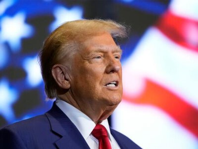 Трамп провів новорічний благодійний аукціон: портрет Ісуса продали за $2,75 млн