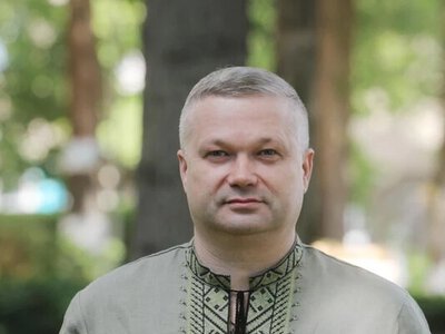 Мер українського міста опинився у лікарні після бійки із підлітком