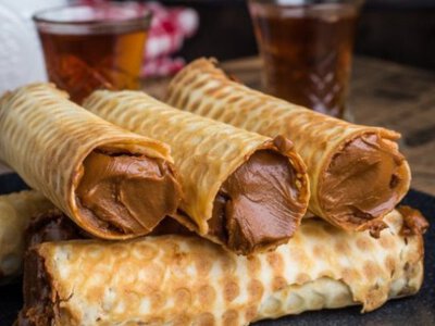 Вафлі зі згущеним молоком - смак дитинства (рецепт)