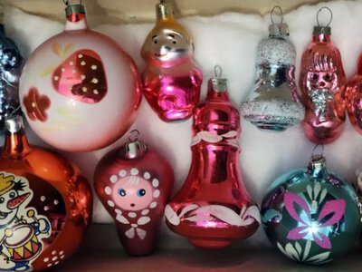 Скарби на ялинці: які старі прикраси можуть коштувати цілий статок