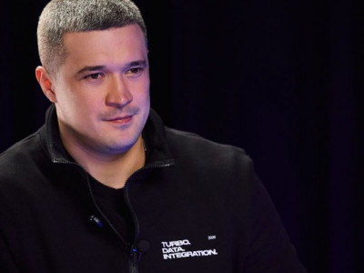 У Bloomberg пояснили, на що робить ставку Зеленський, запропонувавши Федорову очолити Міноборони