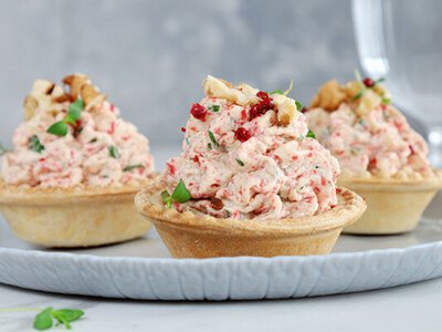 Крабові палички, морква та сир: апетитна намазка, яка краща за всі магазинні