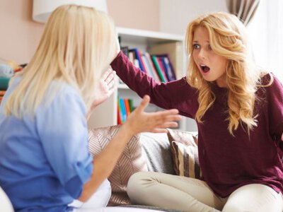 Що робити, якщо хтось розповсюджує неприємні чутки про вас