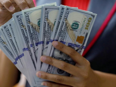 Яким буде курс долара в Україні у 2026 році та що загрожує гривні