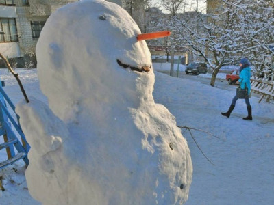 Сніг, ожеледиця й арктичні морози: в Україні стане ще холодніше