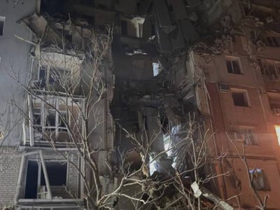 Російські військові обстріляли багатоповерхівку в Херсоні: шокуючі фото