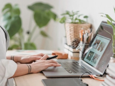 Польща запустила експеримент зі скороченим робочим тижнем