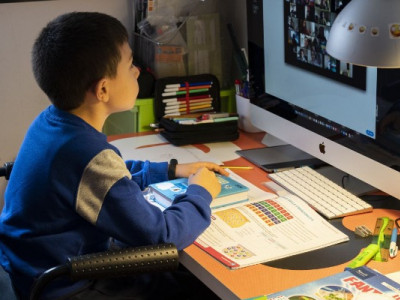 Погодні умови змушують школи і дитсадки перейти на дистанційне навчання: є винятки