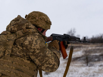 Українські десантники в Мирнограді знищили окупантів, які ховалися у фекальній ямі