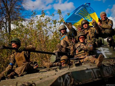 Путін не досяг успіхів у війні, еліта може схилити його до переговорів, - WSJ