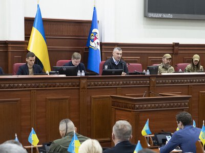 Кличко скликає позачергову сесію Київради у закритому режимі