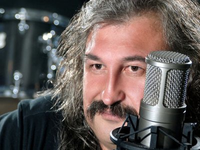 Скандал у соцмережах: команда померлого Степана Гіги нецензурно облаяла вдову захисника