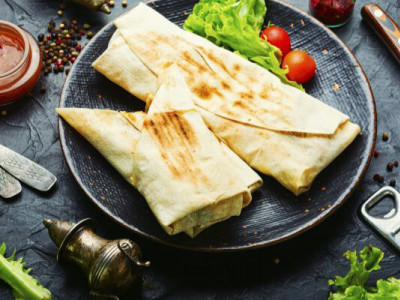 Сніданки з лаваша: сім простих рецептів на кожний день