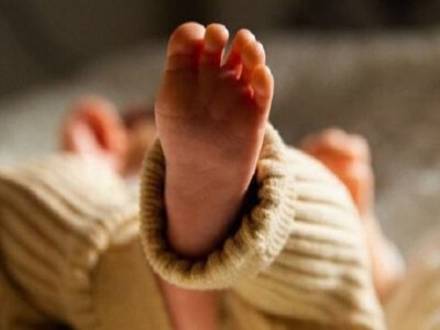 Горе-мама покинула новонароджену дитину в під'їзді: подія, яка сколихнула місто