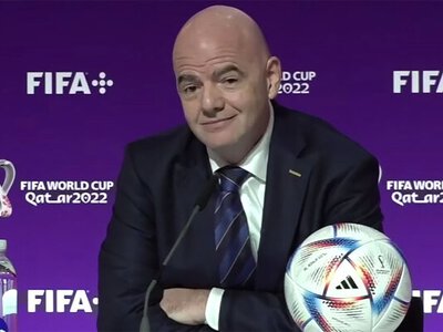 Гнів легенди: Платіні звинуватив главу ФІФА в автократії