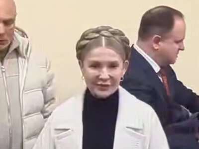 Тимошенко прибула до суду на обрання запобіжного заходу