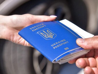 Легальна робота за кордоном у 2026: нові візові режими та секрети