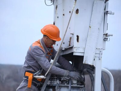 Як повертають світло і тепло в домівки українців