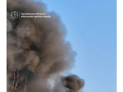Російські війська вдарили по Запоріжжю: місто в диму