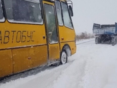 Продовження канікул чи дистанційка: що чекає на школярів