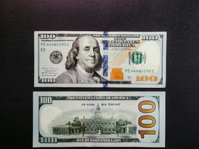 Саме так виглядають нові 100 доларів: це насправді не підробка
