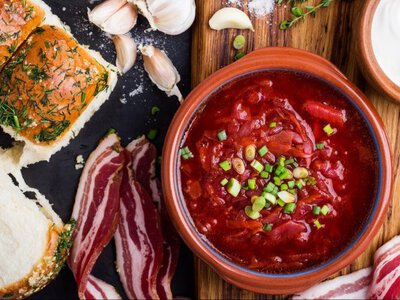 Скільки коштує приготувати справжній український борщ