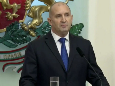 Президент Болгарії заявив, що йде з посади