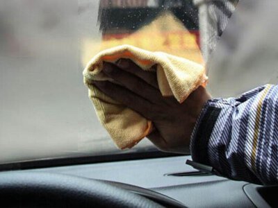 Запітнілі вікна в авто: що можна зробити і чого уникати категорично